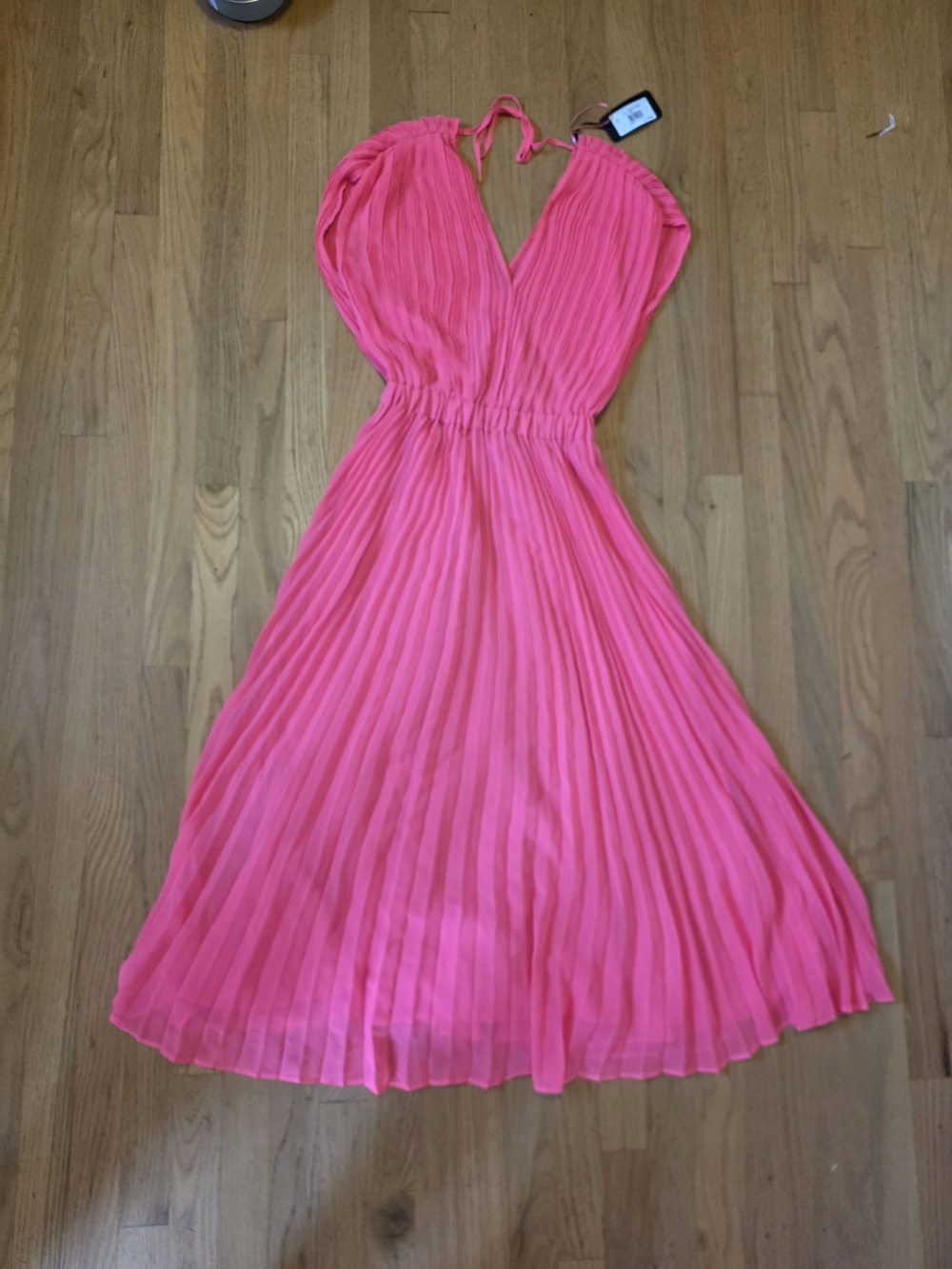 A/X Women's Hot Pink Pleated Dress Size 4 NWT